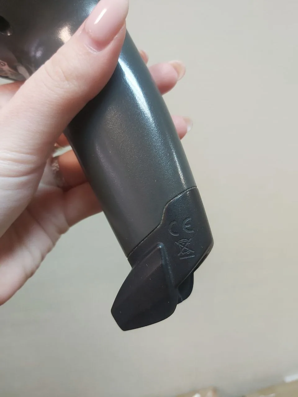 Уценённый сканер Zebra DS2208-SR BLACK USB KIT